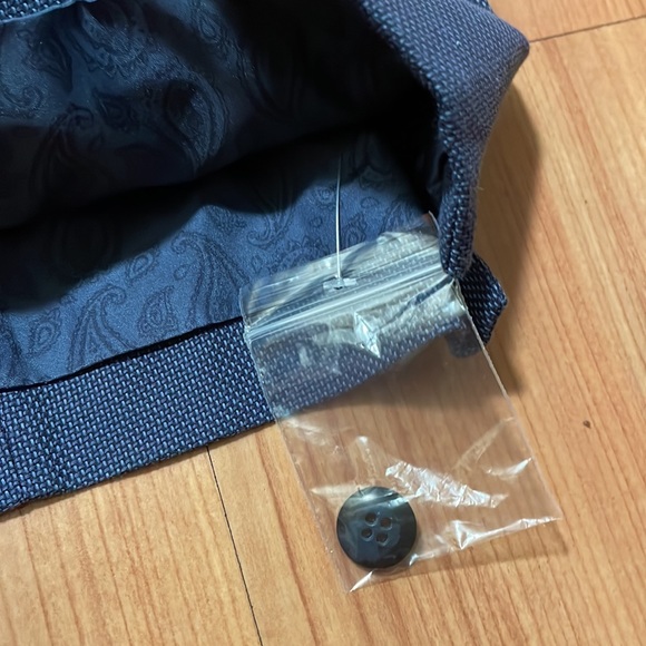 Joseph Abboud Heritage Vest in Blue - Picture 4 of 5